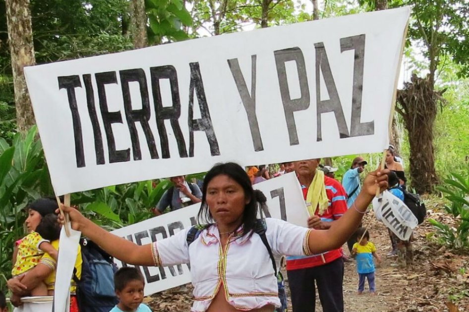 Grafica alusiva a El derecho a la restitución de las víctimas