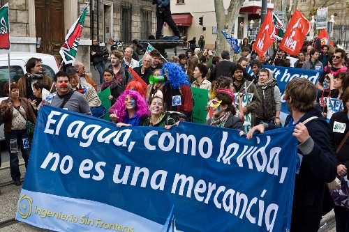 Grafica alusiva a El andamiaje para la privatización del agua